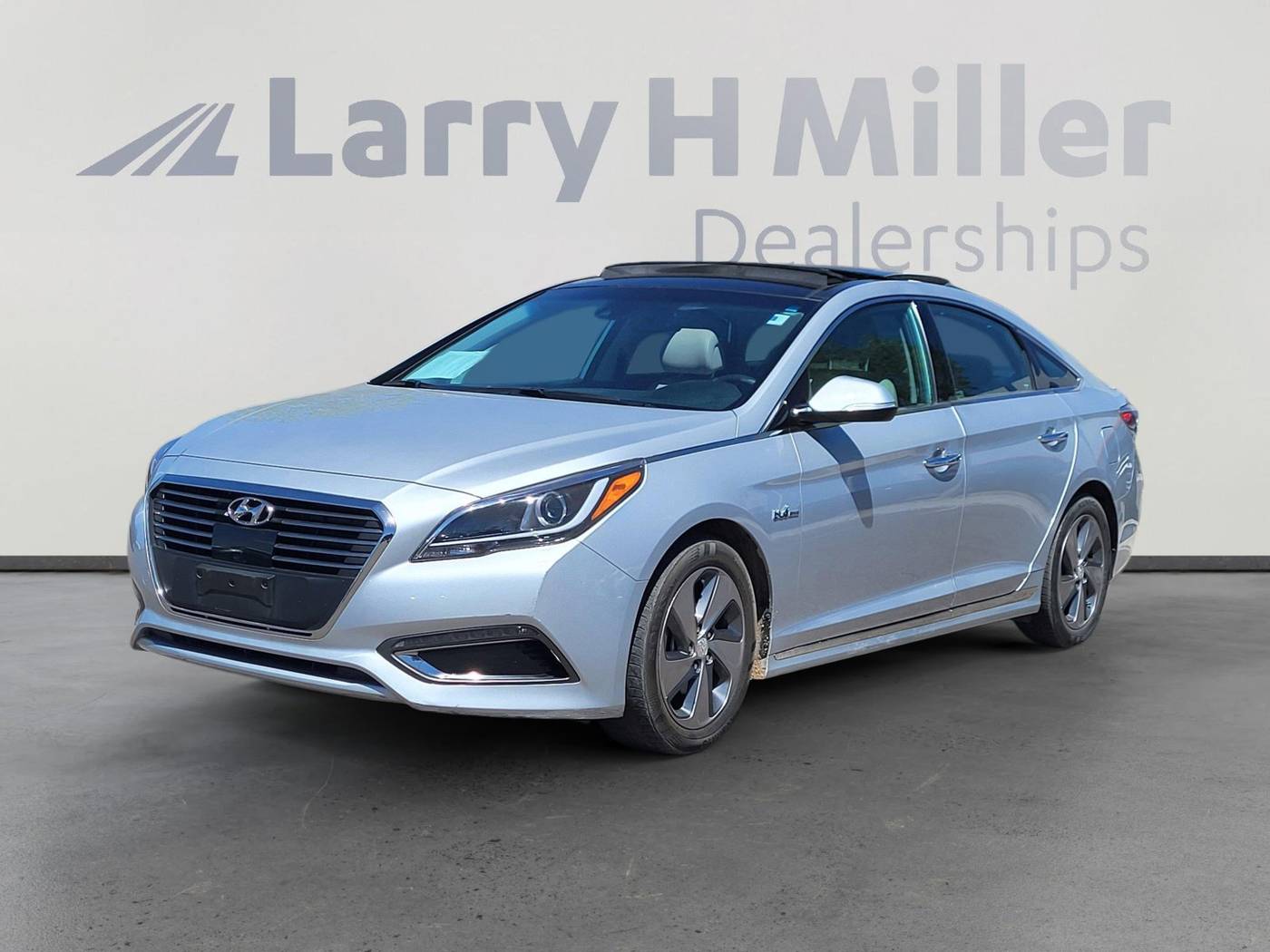 2017 Hyundai Sonata Hybrid Limited — Sedan — 75,903 mi — Albuquerque, NM