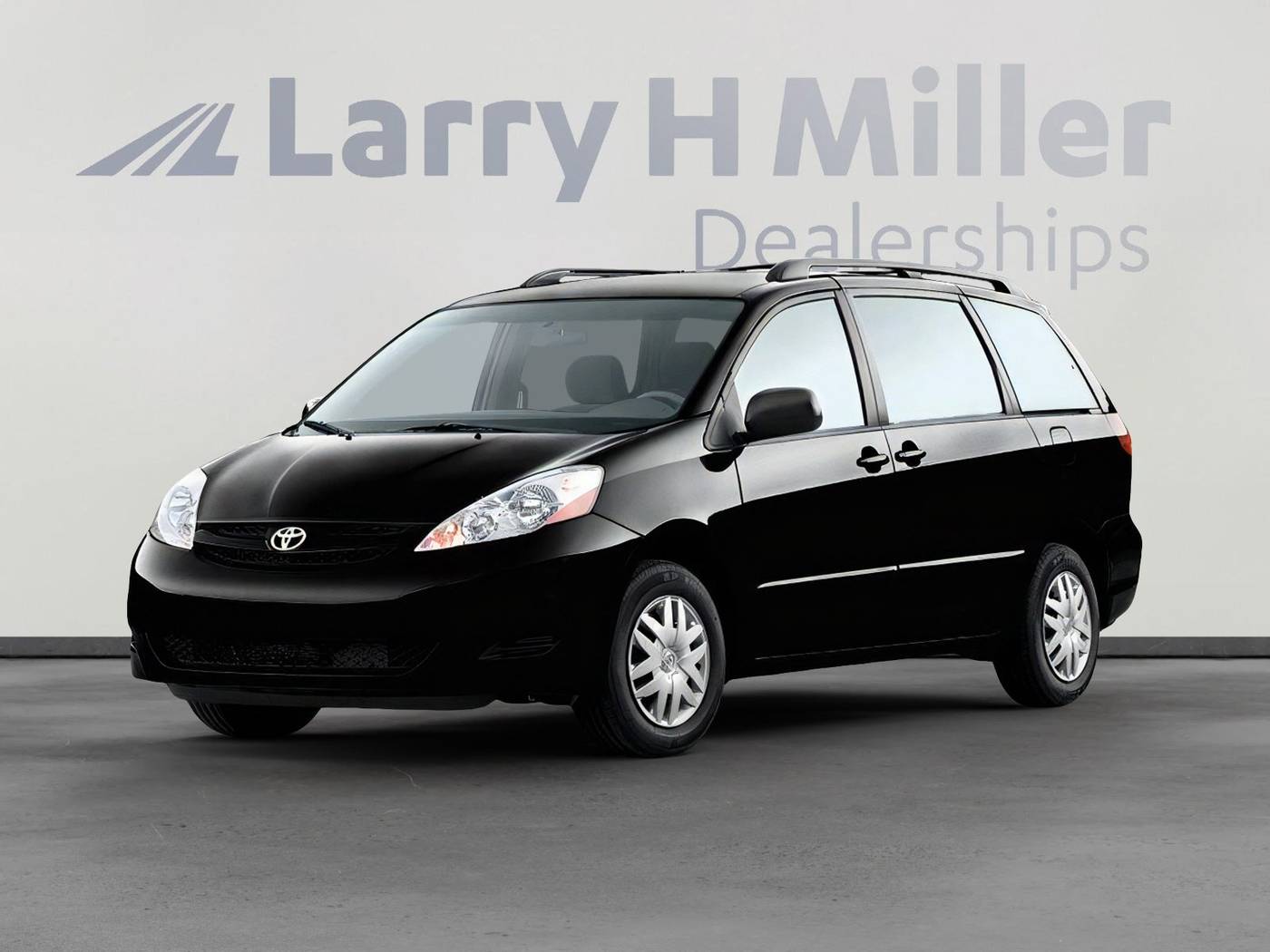 2010 Toyota Sienna XLE — Minivan — 124,214 mi — Albuquerque, NM
