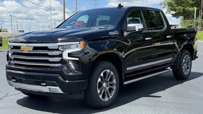 2024 Chevrolet Silverado 1500 High Country — Pickup Truck — 13,100 mi — Boonville, IN