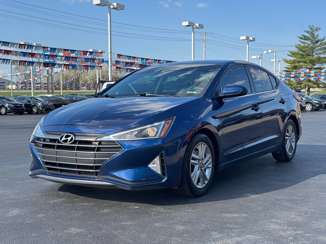 2019 Hyundai Elantra SEL — Sedan — 104,827 mi — Boonville, IN