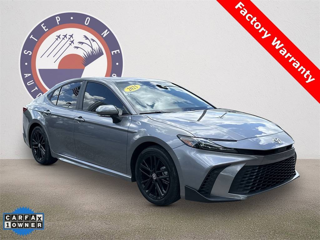 2025 Toyota Camry SE — Sedan — 13,100 mi — Crestview, FL