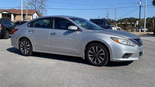 2016 Nissan Altima 2.5 SV — Sedan — 135,422 mi — Fort Walton Beach, FL