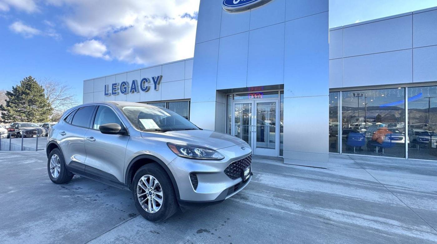 2022 Ford Escape SE — SUV — 27,988 mi — La Grande, OR