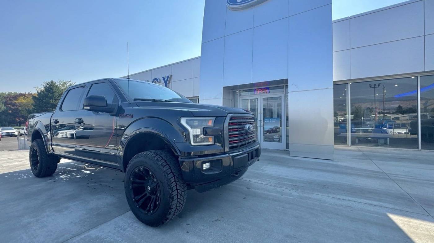2017 Ford F-150 Lariat — Pickup Truck — 110,598 mi — La Grande, OR