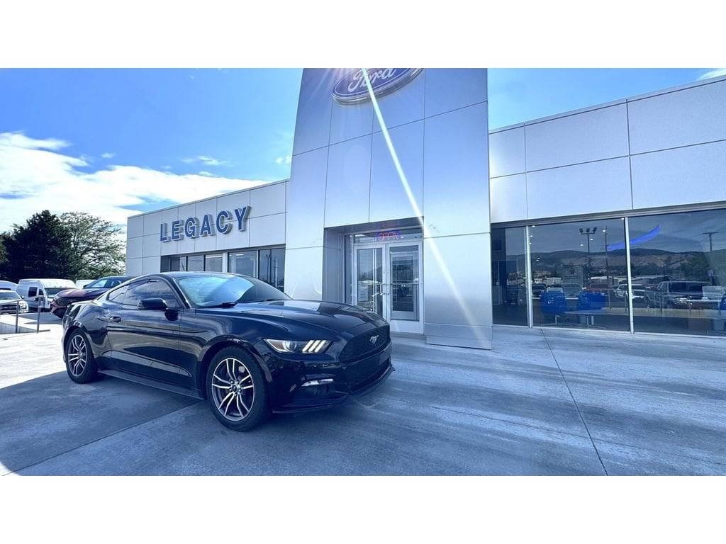 2016 Ford Mustang EcoBoost Premium — Coupe — 101,841 mi — La Grande, OR