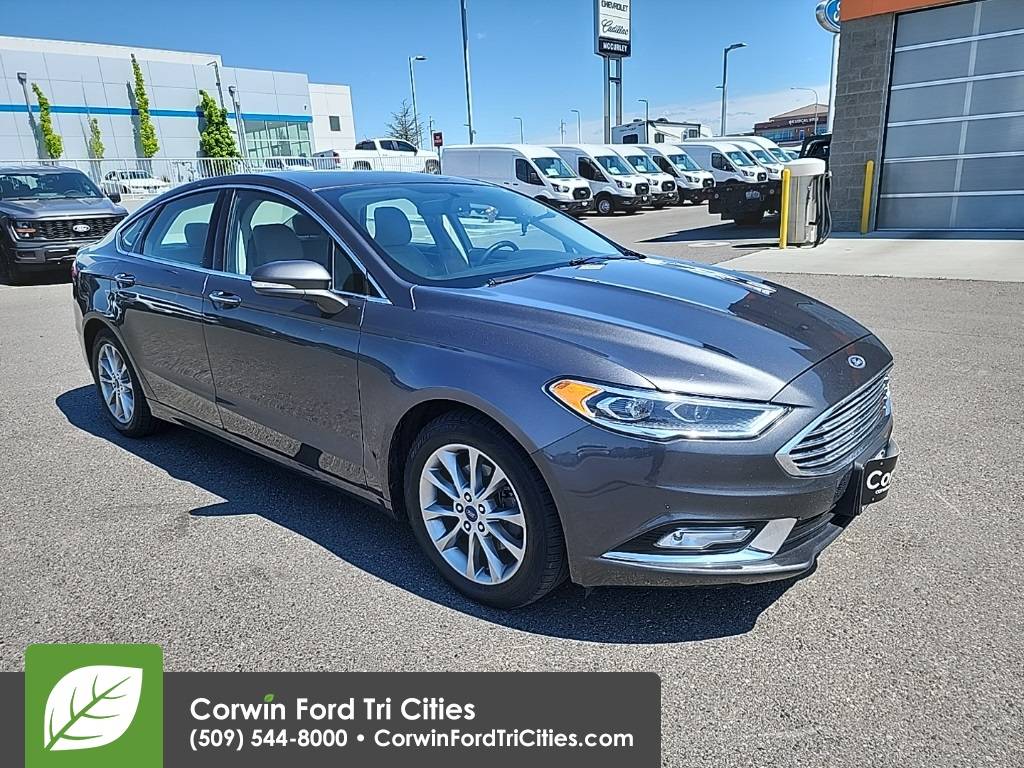 2017 Ford Fusion SE — Sedan — 112,331 mi — Pasco, WA