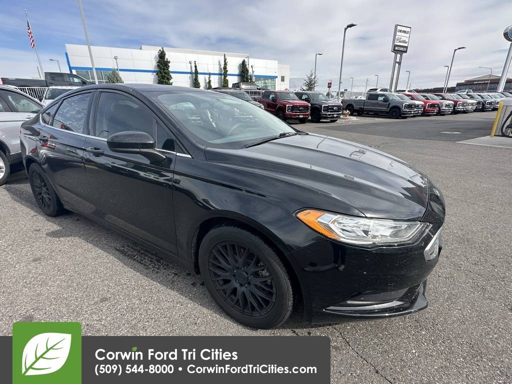 2017 Ford Fusion SE — Sedan — 113,720 mi — Pasco, WA