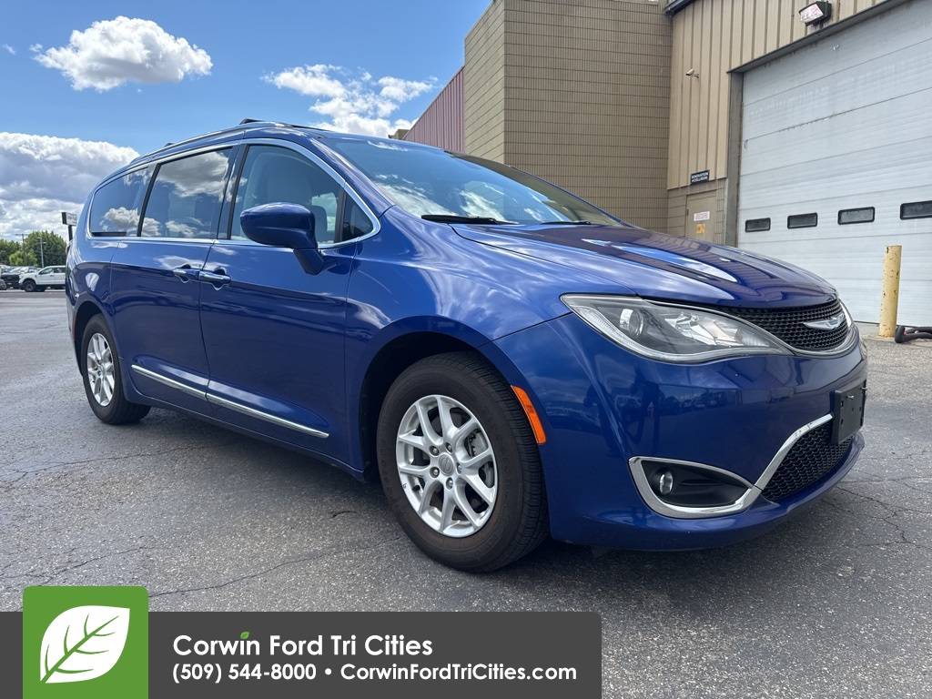 2020 Chrysler Pacifica Touring L — Minivan — 97,601 mi — Pasco, WA