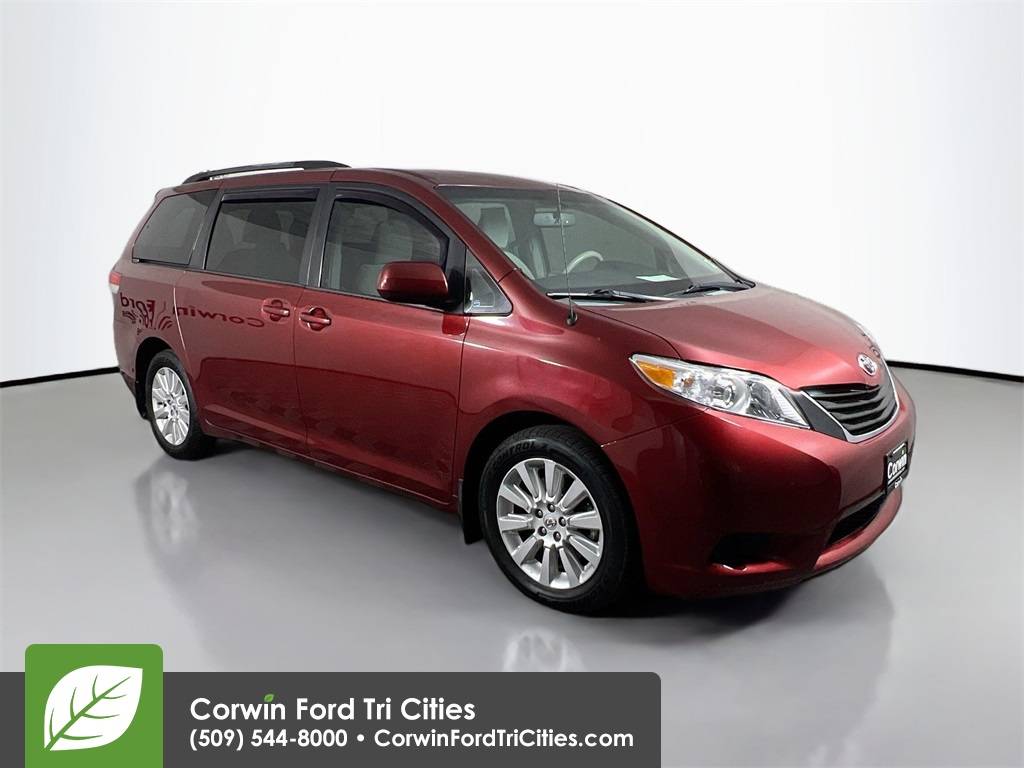 2013 Toyota Sienna LE — Minivan — 156,909 mi — Pasco, WA