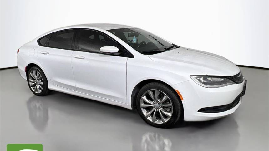 2015 Chrysler 200 S — Sedan — 79,924 mi — Pasco, WA