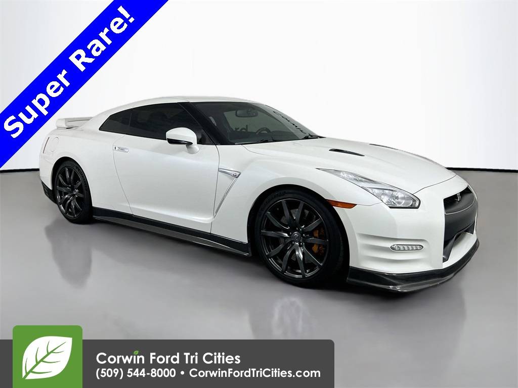 2015 Nissan GT-R Premium — Coupe — 44,844 mi — Pasco, WA