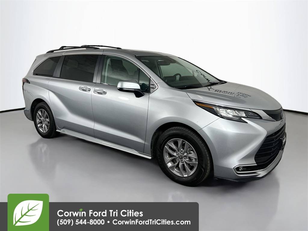 2022 Toyota Sienna XLE — Minivan — 34,231 mi — Pasco, WA
