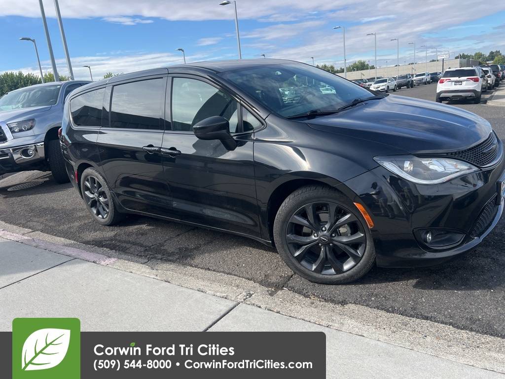 2019 Chrysler Pacifica Touring Plus — Minivan — 94,591 mi — Pasco, WA