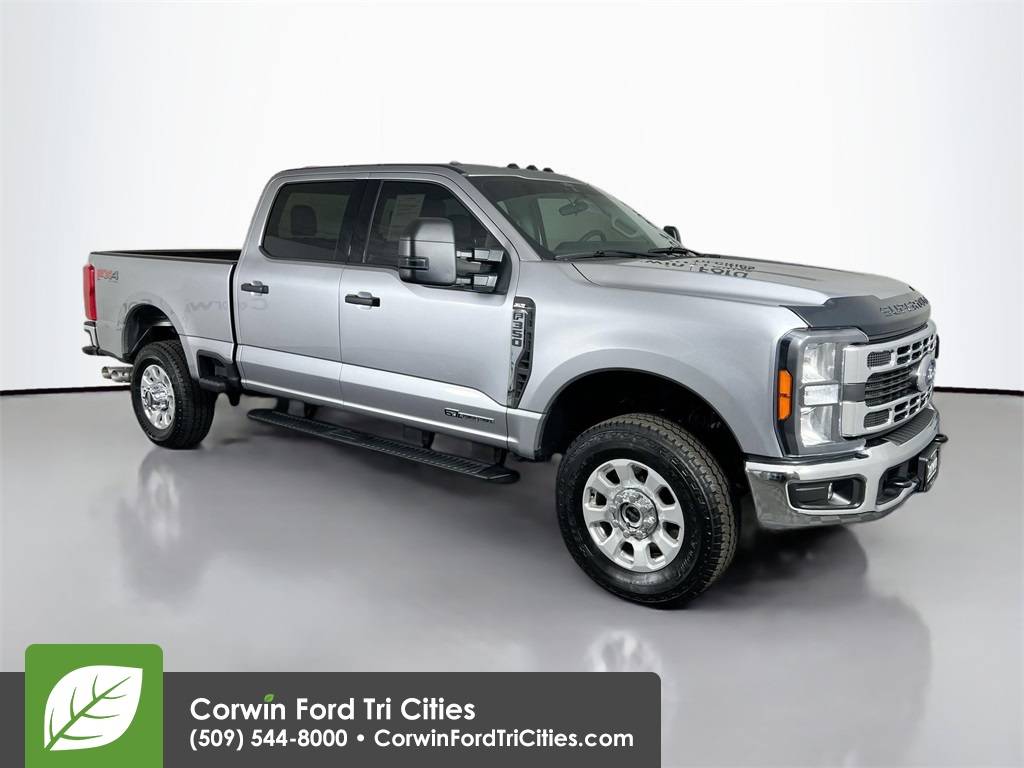 2024 Ford Super Duty F-350 XLT — Pickup Truck — 10,221 mi — Pasco, WA