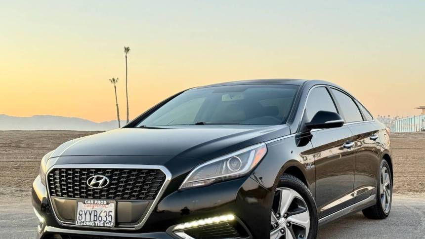 2016 Hyundai Sonata Hybrid Limited — Sedan — 157,417 mi — Hawthorne, CA