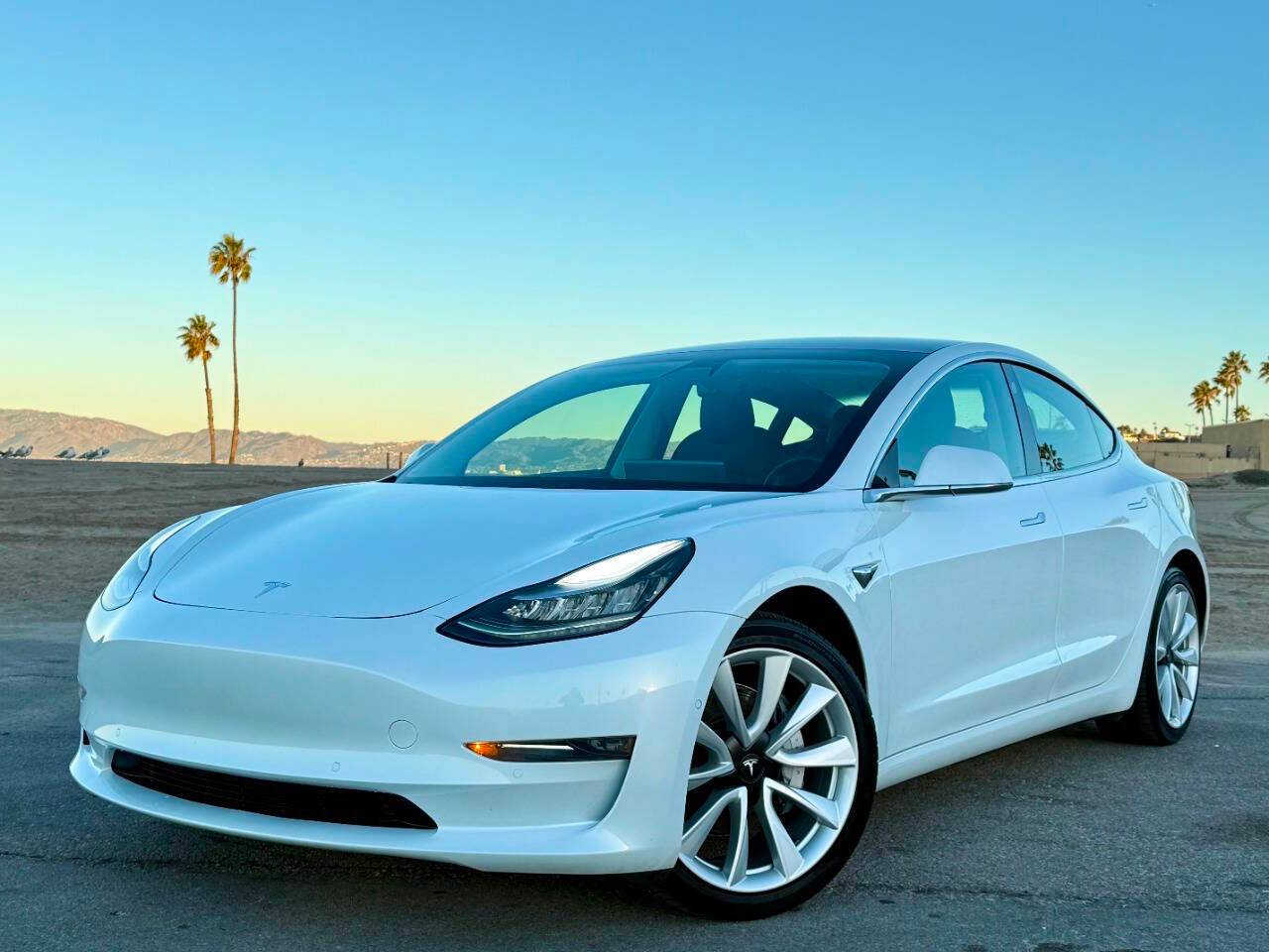 2019 Tesla Model 3 Performance — Sedan — 40,678 mi — Hawthorne, CA