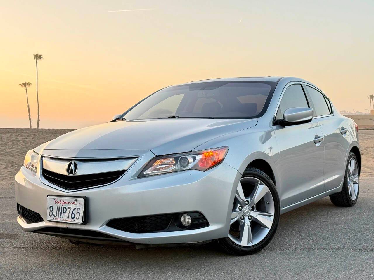 2013 Acura ILX Technology Package — Sedan — 121,559 mi — Hawthorne, CA