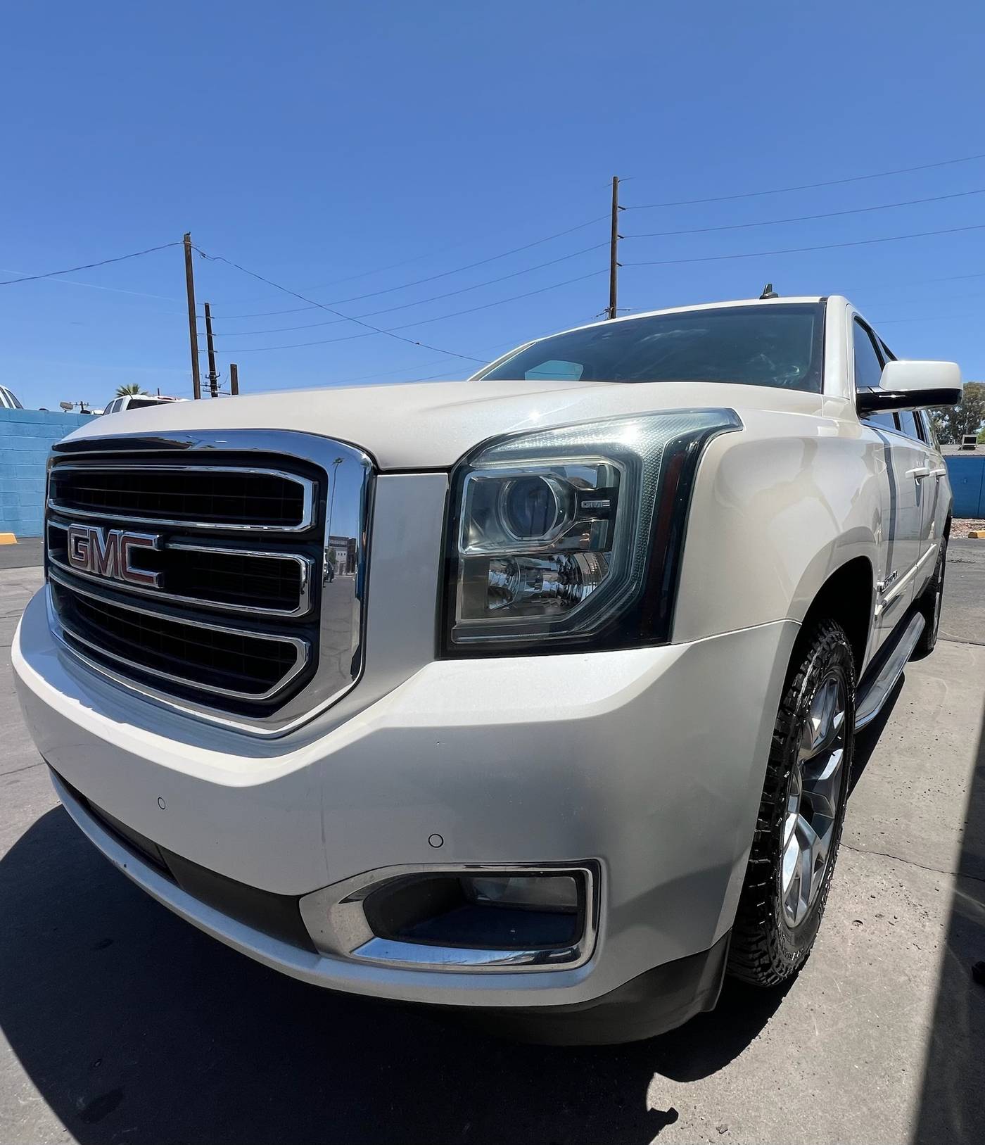 2015 GMC Yukon SLT — SUV — 146,460 mi — Glendale, AZ