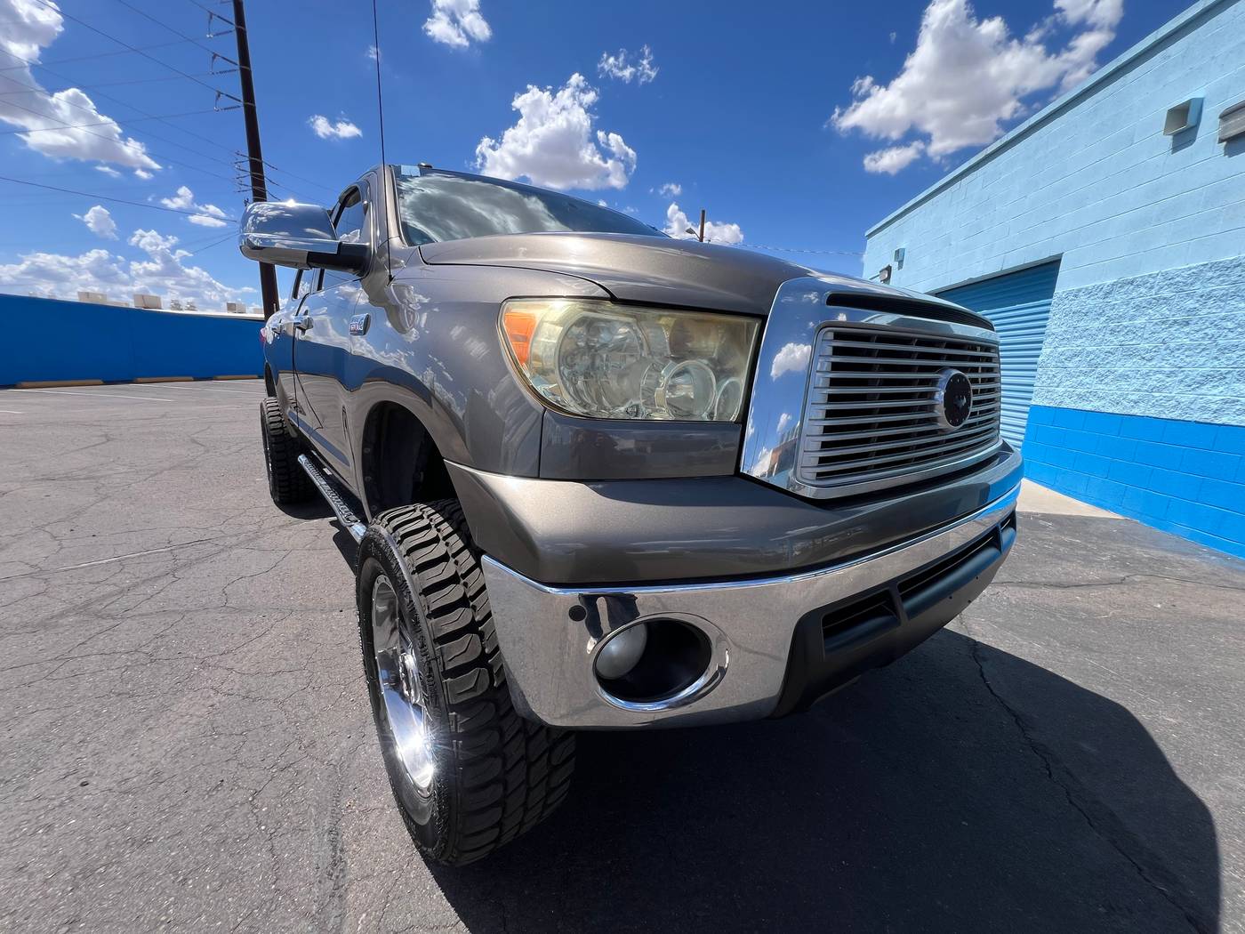 2010 Toyota Tundra Base — Pickup Truck — 150,050 mi — Glendale, AZ