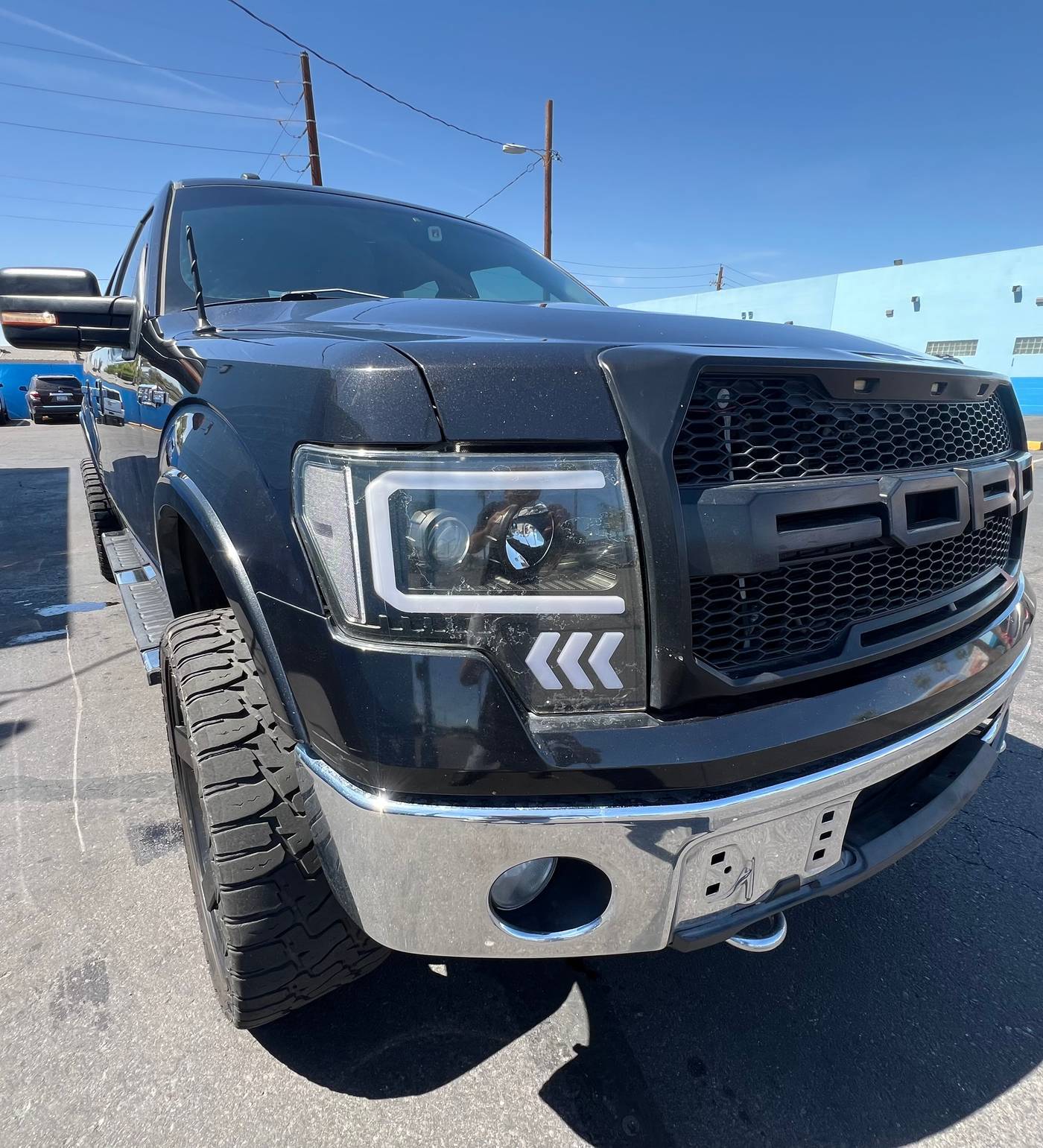 2014 Ford F-150 Lariat — Pickup Truck — 143,650 mi — Glendale, AZ