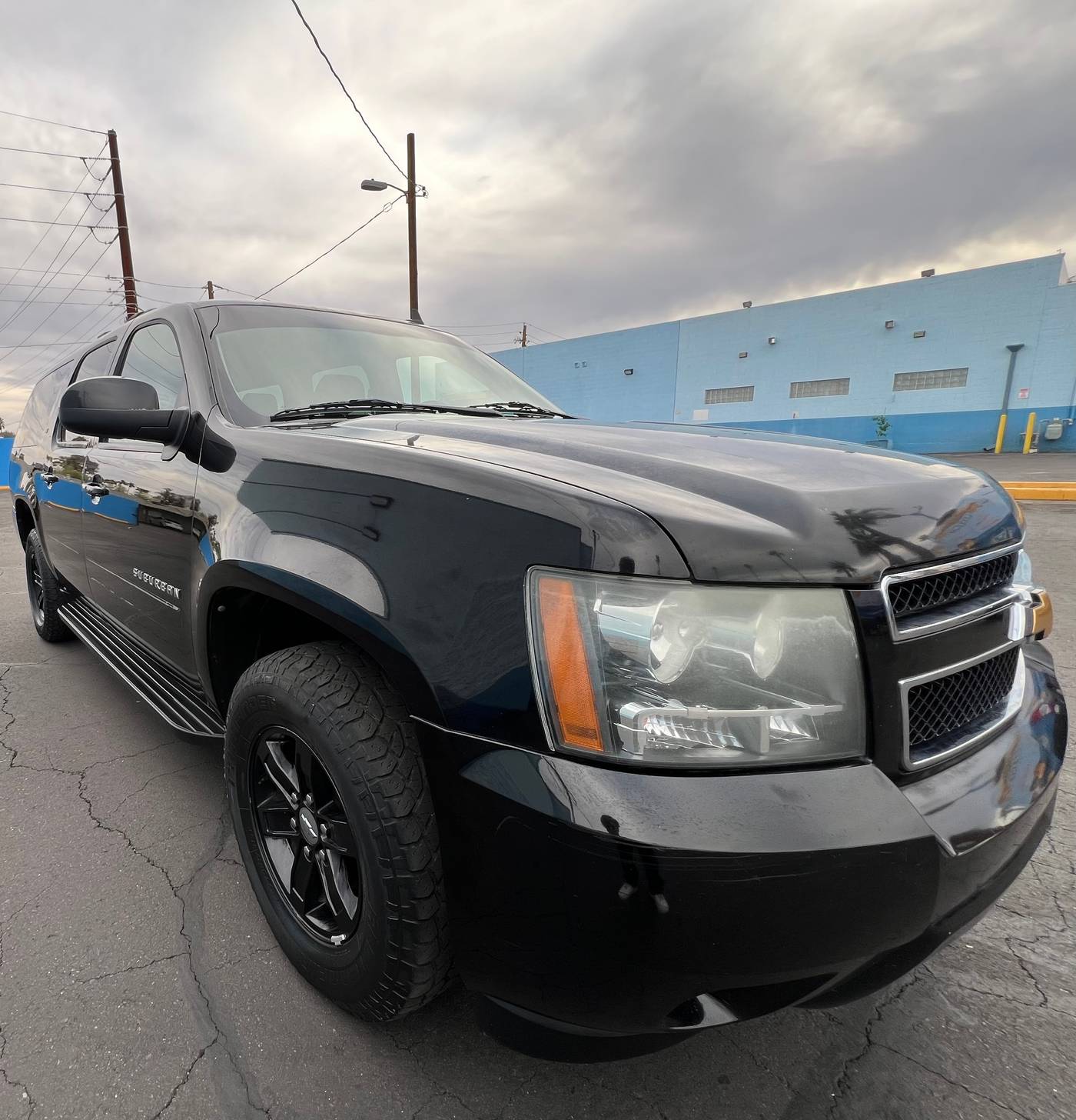 2012 Chevrolet Suburban LT — SUV — 182,140 mi — Glendale, AZ