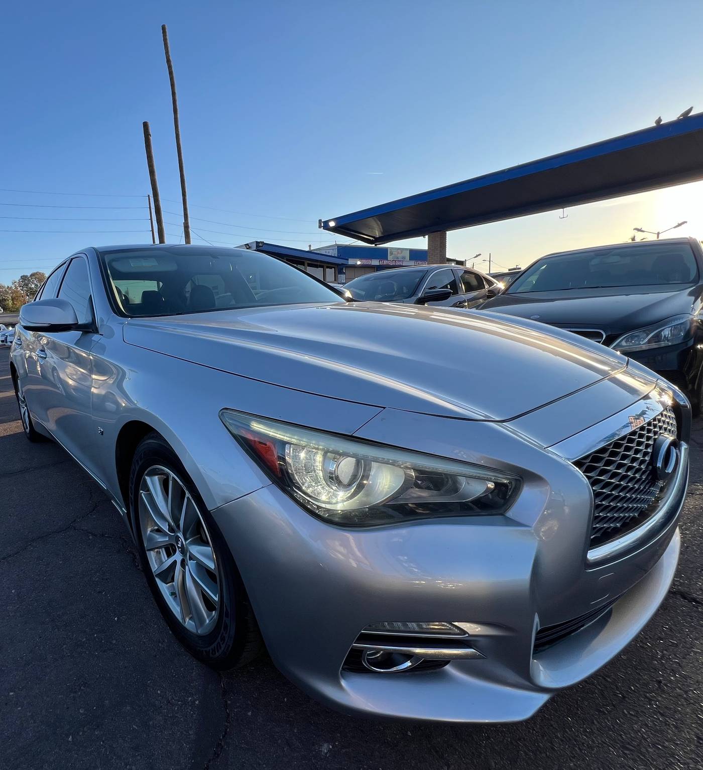 2015 INFINITI Q50 Premium — Sedan — 137,430 mi — Glendale, AZ