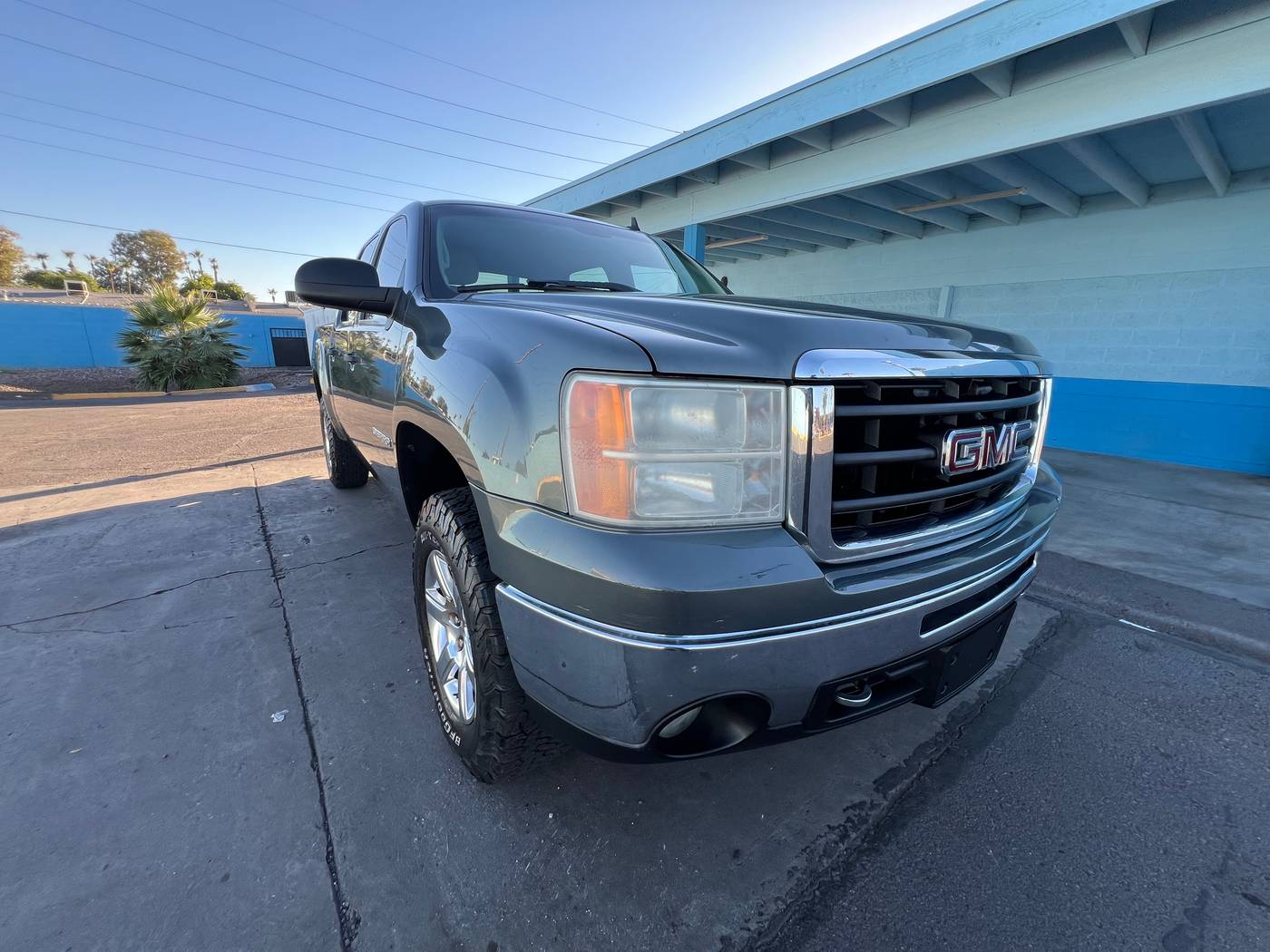 2011 GMC Sierra 1500 SLE — Pickup Truck — 157,000 mi — Glendale, AZ