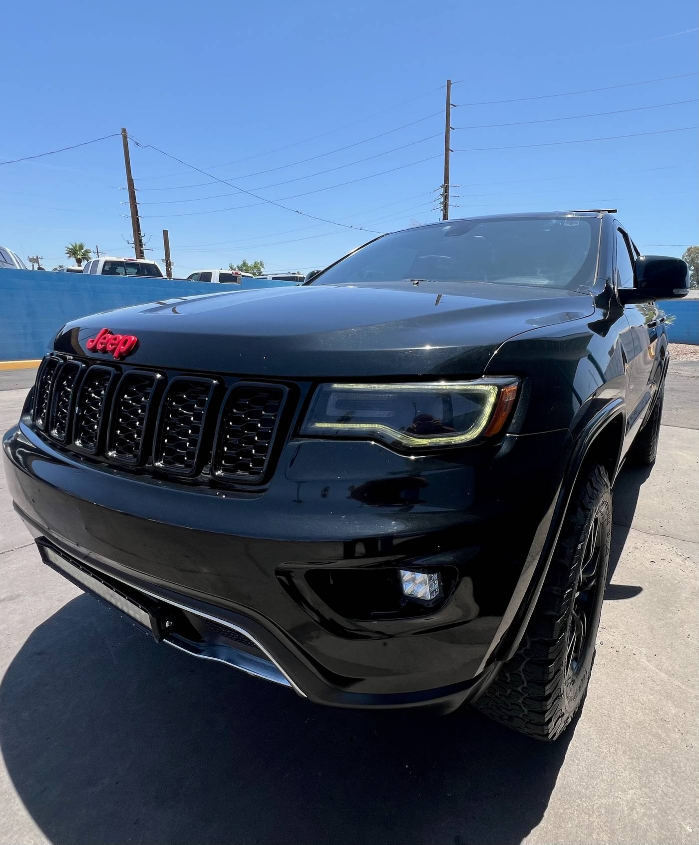 2017 Jeep Grand Cherokee Limited — SUV — 144,890 mi — Glendale, AZ