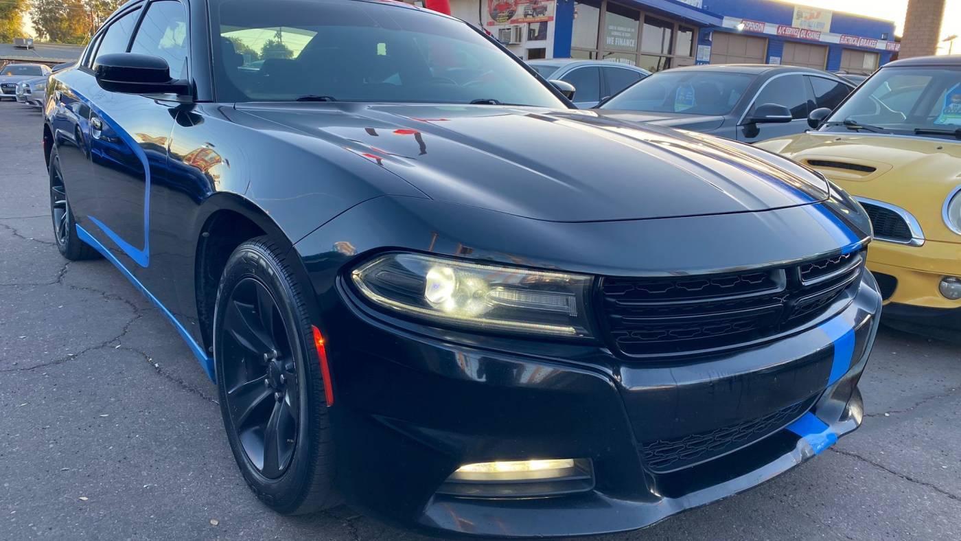 2016 Dodge Charger SXT — Sedan — 154,050 mi — Glendale, AZ