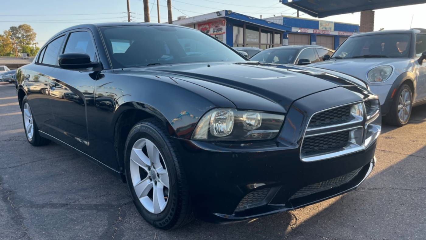 2014 Dodge Charger SE — Sedan — 126,120 mi — Glendale, AZ