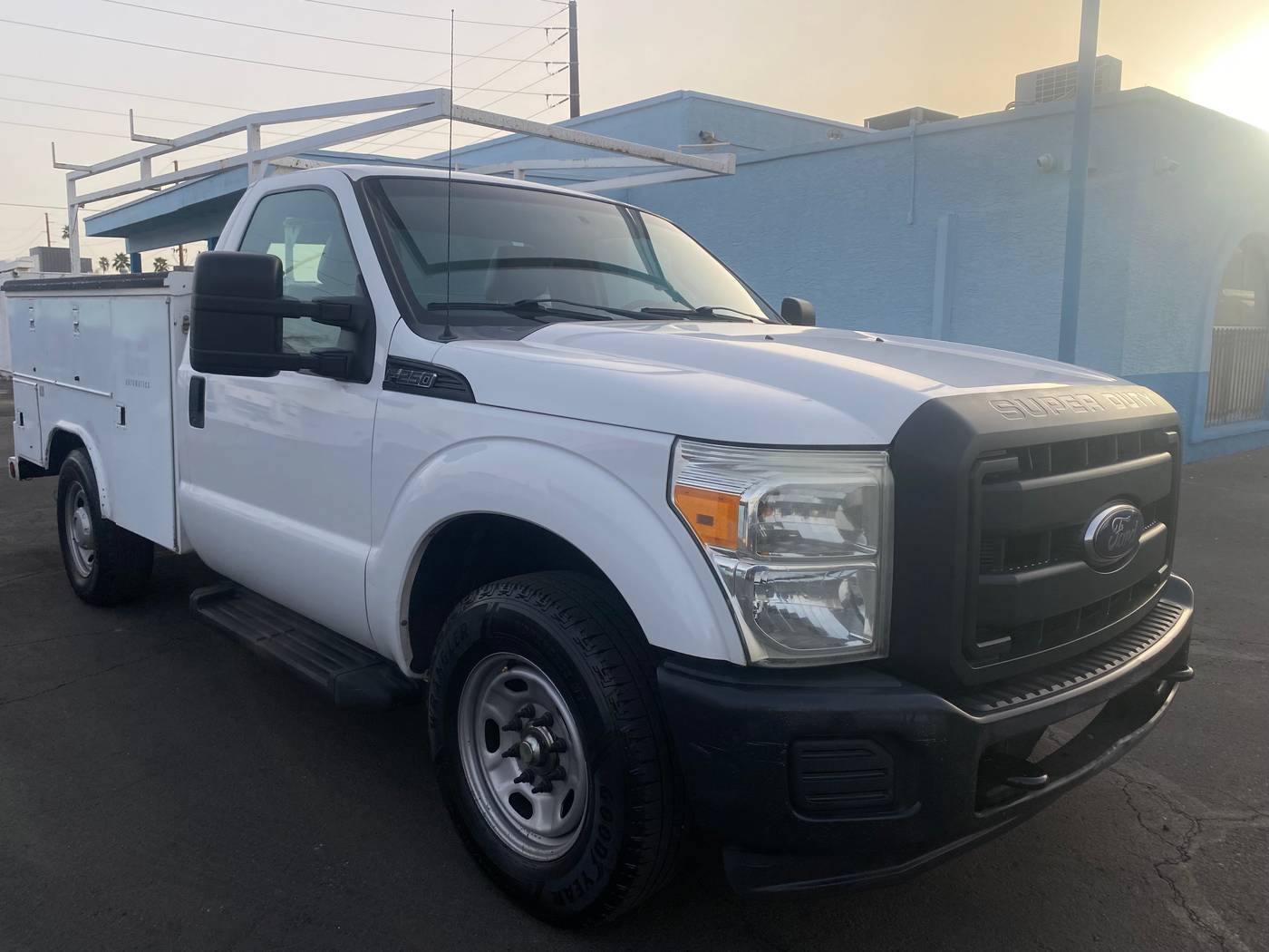 2012 Ford Super Duty F-250 XL — Pickup Truck — 163,890 mi — Glendale, AZ