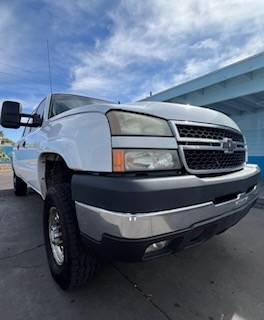 2005 Chevrolet Silverado 2500HD LT — Pickup Truck — 212,850 mi — Glendale, AZ