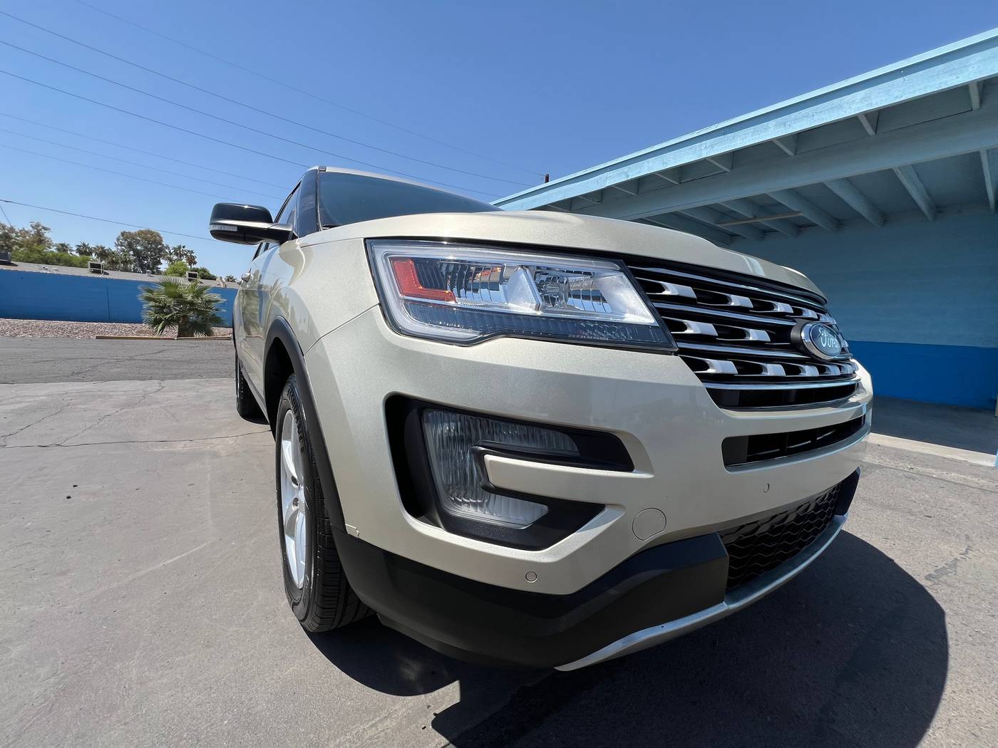 2017 Ford Explorer XLT — SUV — 104,480 mi — Glendale, AZ