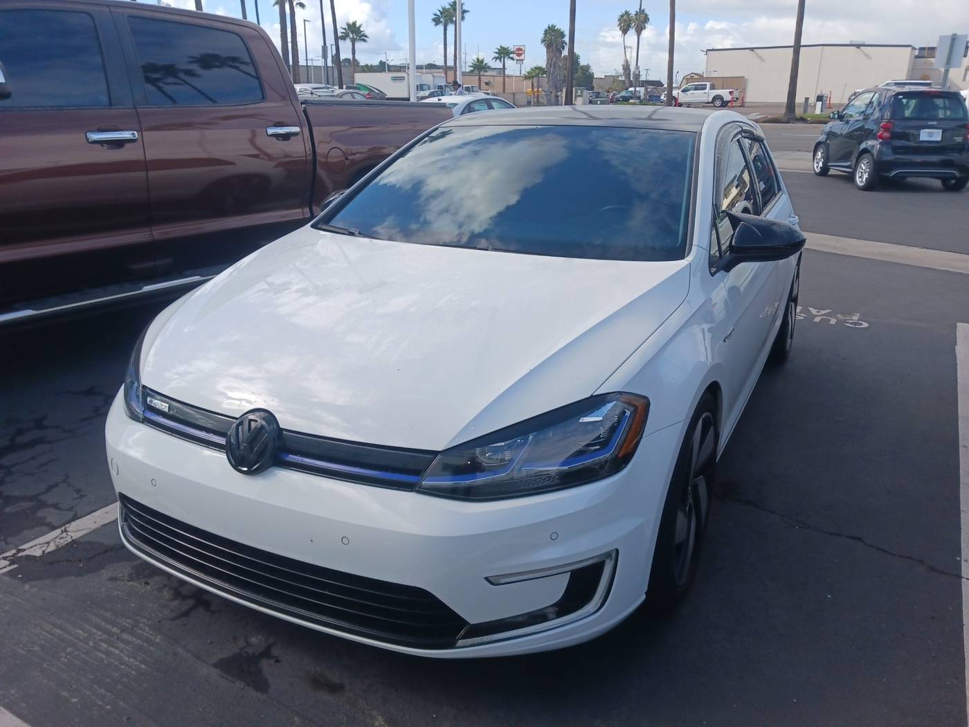 2017 Volkswagen e-Golf SEL Premium — Hatchback — 55,962 mi — National City, CA