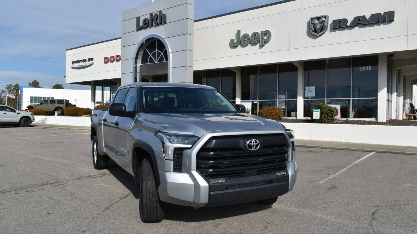 2023 Toyota Tundra SR5 — Pickup Truck — 35,370 mi — Aberdeen, NC