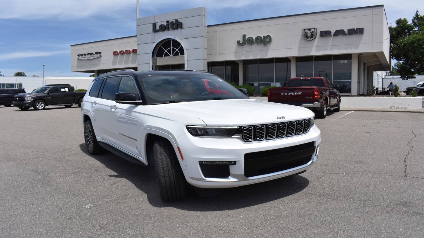 2022 Jeep Grand Cherokee Summit Reserve — SUV — 20,985 mi — Aberdeen, NC