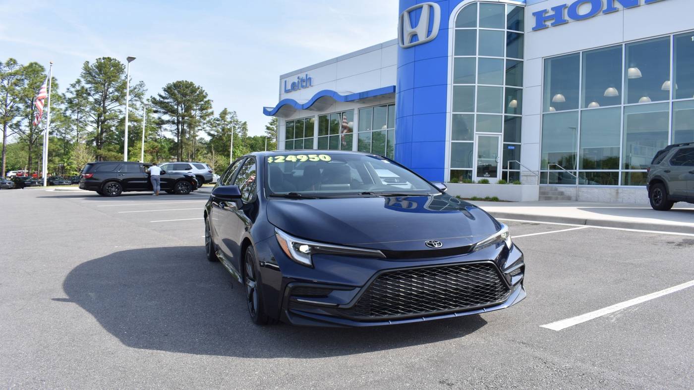 2023 Toyota Corolla SE — Sedan — 27,562 mi — Aberdeen, NC