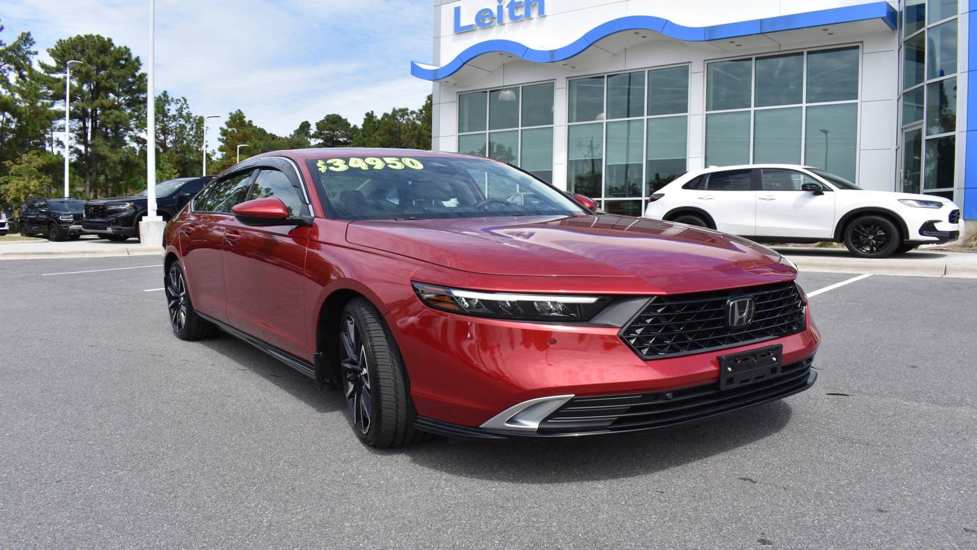 2023 Honda Accord Hybrid Touring — Sedan — 5,550 mi — Aberdeen, NC