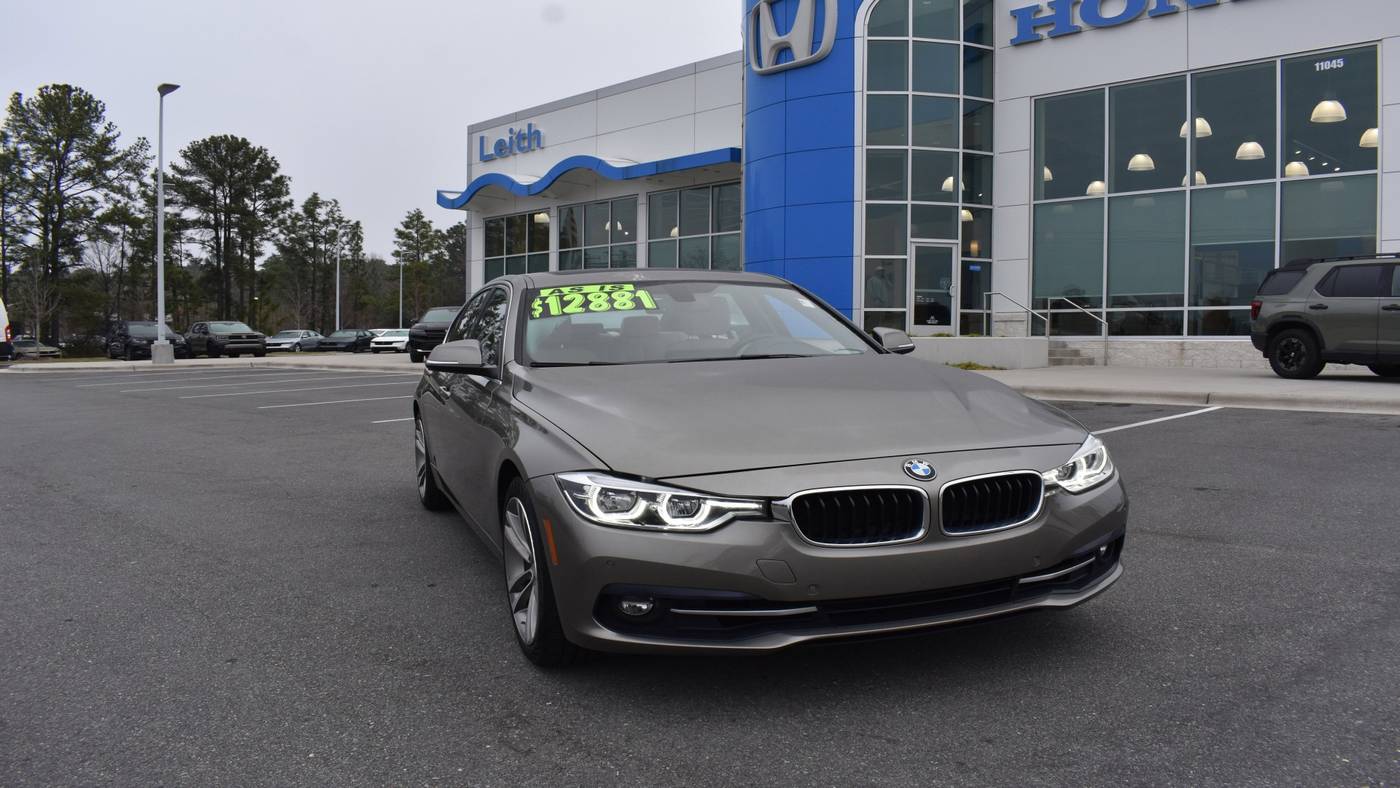2017 BMW 3 Series 330i — Sedan — 111,138 mi — Aberdeen, NC