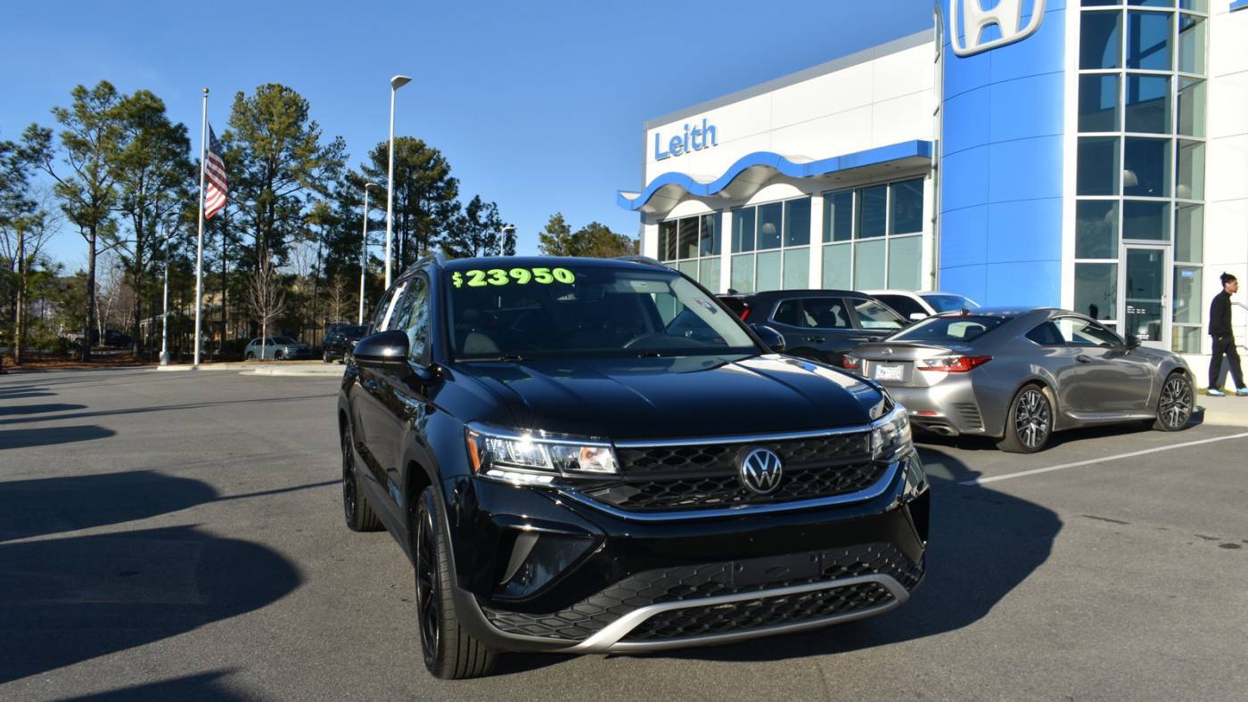 2022 Volkswagen Taos SE — SUV — 30,170 mi — Aberdeen, NC