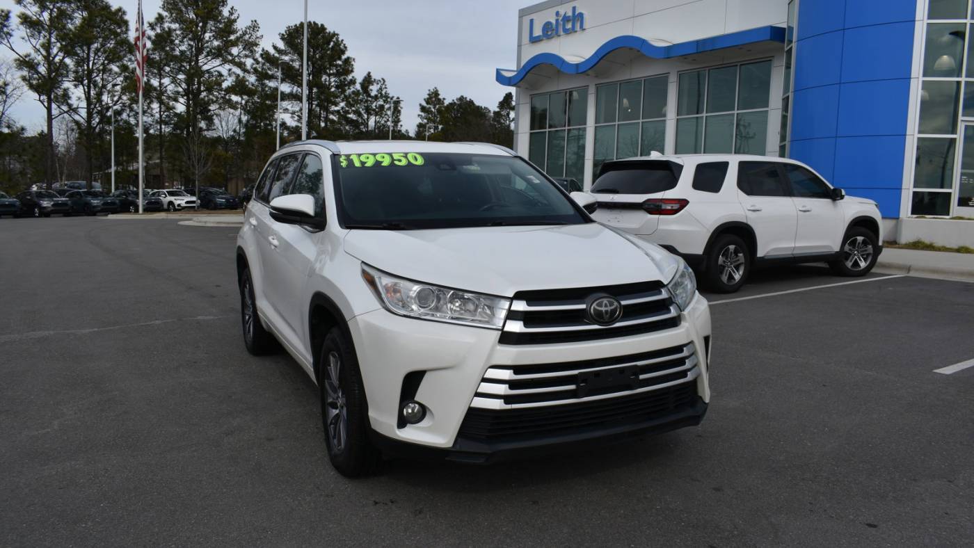 2017 Toyota Highlander XLE — SUV — 125,877 mi — Aberdeen, NC
