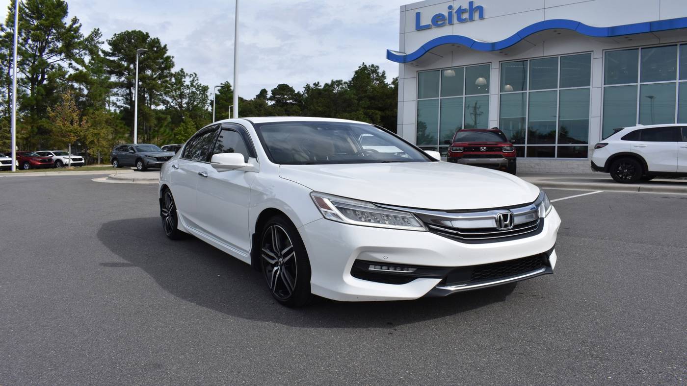 2017 Honda Accord Touring — Sedan — 164,116 mi — Aberdeen, NC