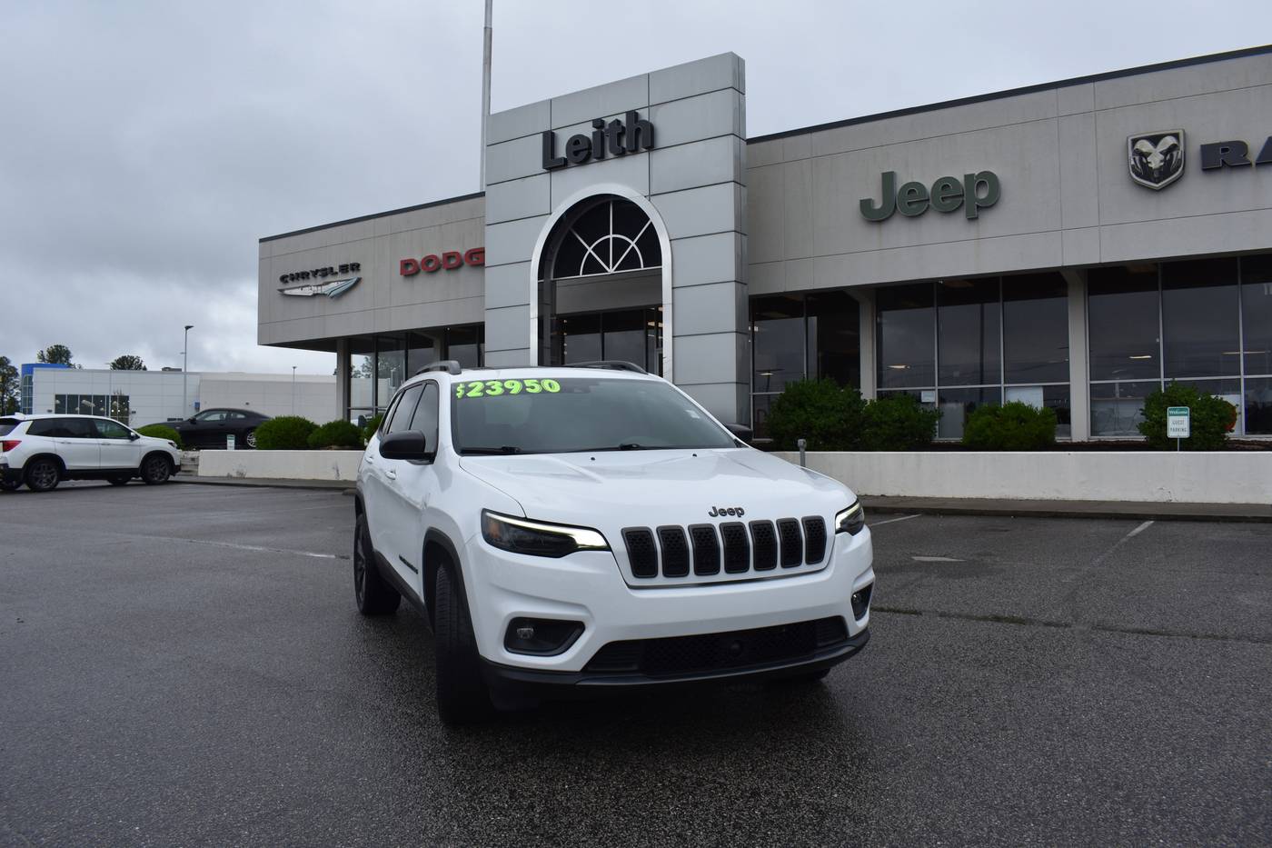 2021 Jeep Cherokee 80th Anniversary — SUV — 28,540 mi — Aberdeen, NC
