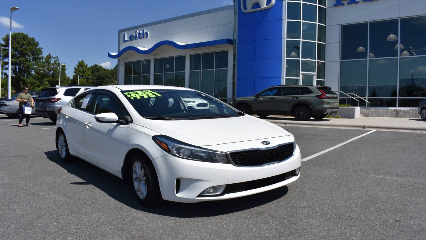 2017 Kia Forte S — Sedan — 90,680 mi — Aberdeen, NC