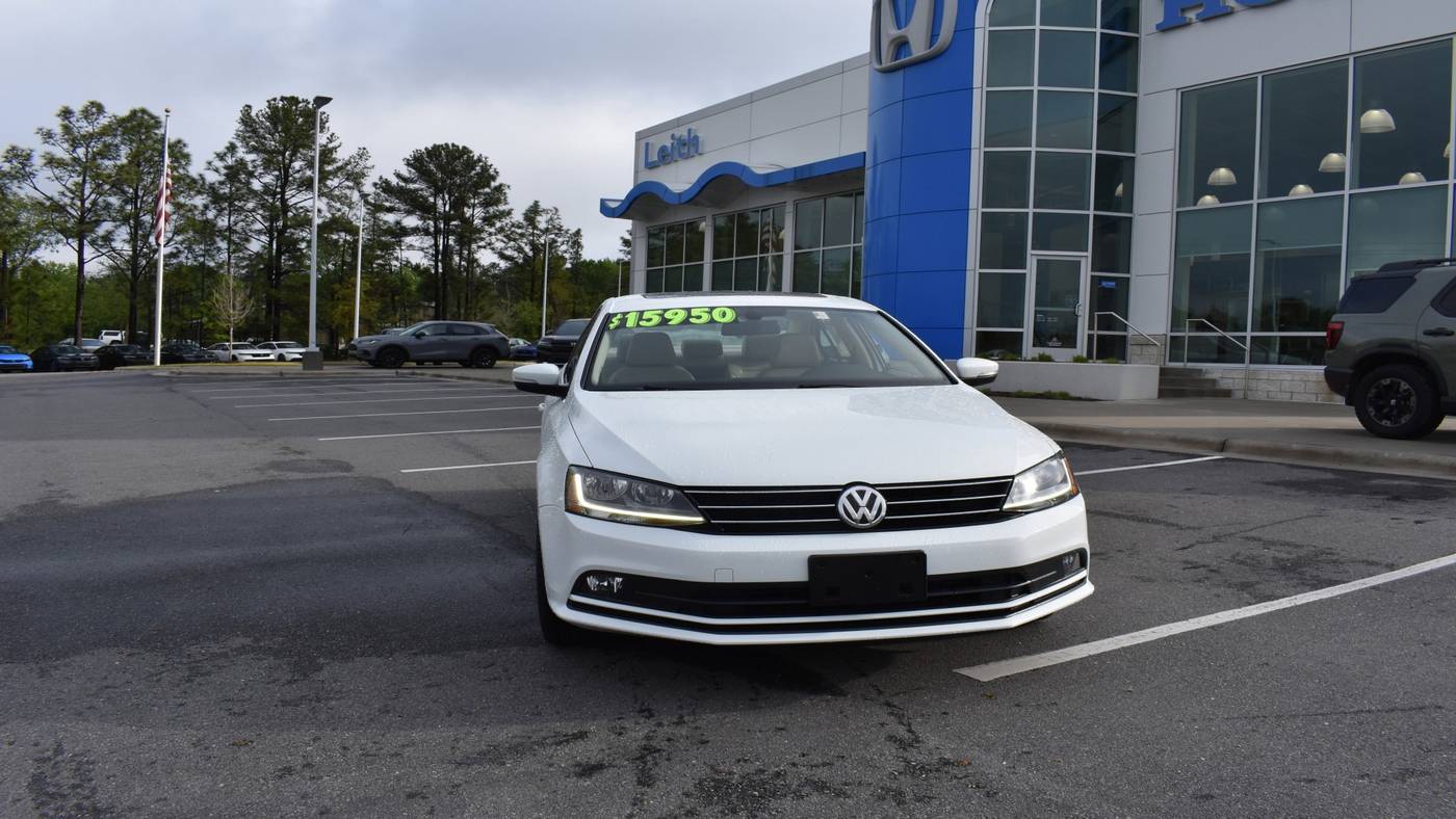 2017 Volkswagen Jetta 1.8T SEL — Sedan — 40,483 mi — Aberdeen, NC