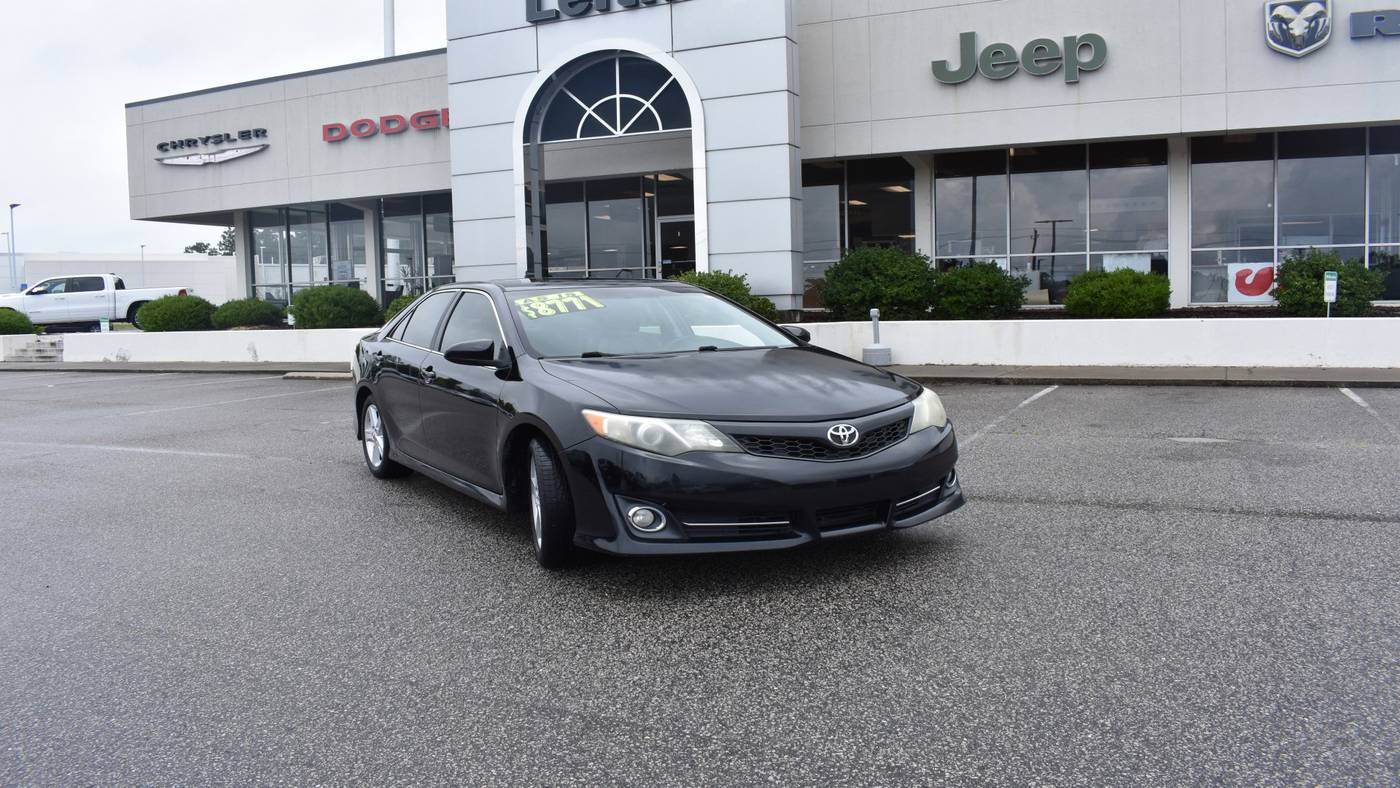 2012 Toyota Camry SE — Sedan — 159,772 mi — Aberdeen, NC
