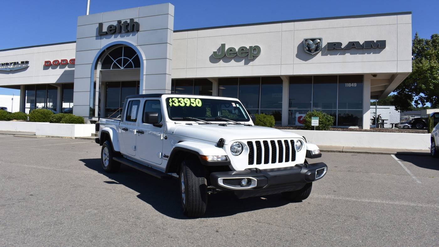 2023 Jeep Gladiator Sport S — Pickup Truck — 21,259 mi — Aberdeen, NC