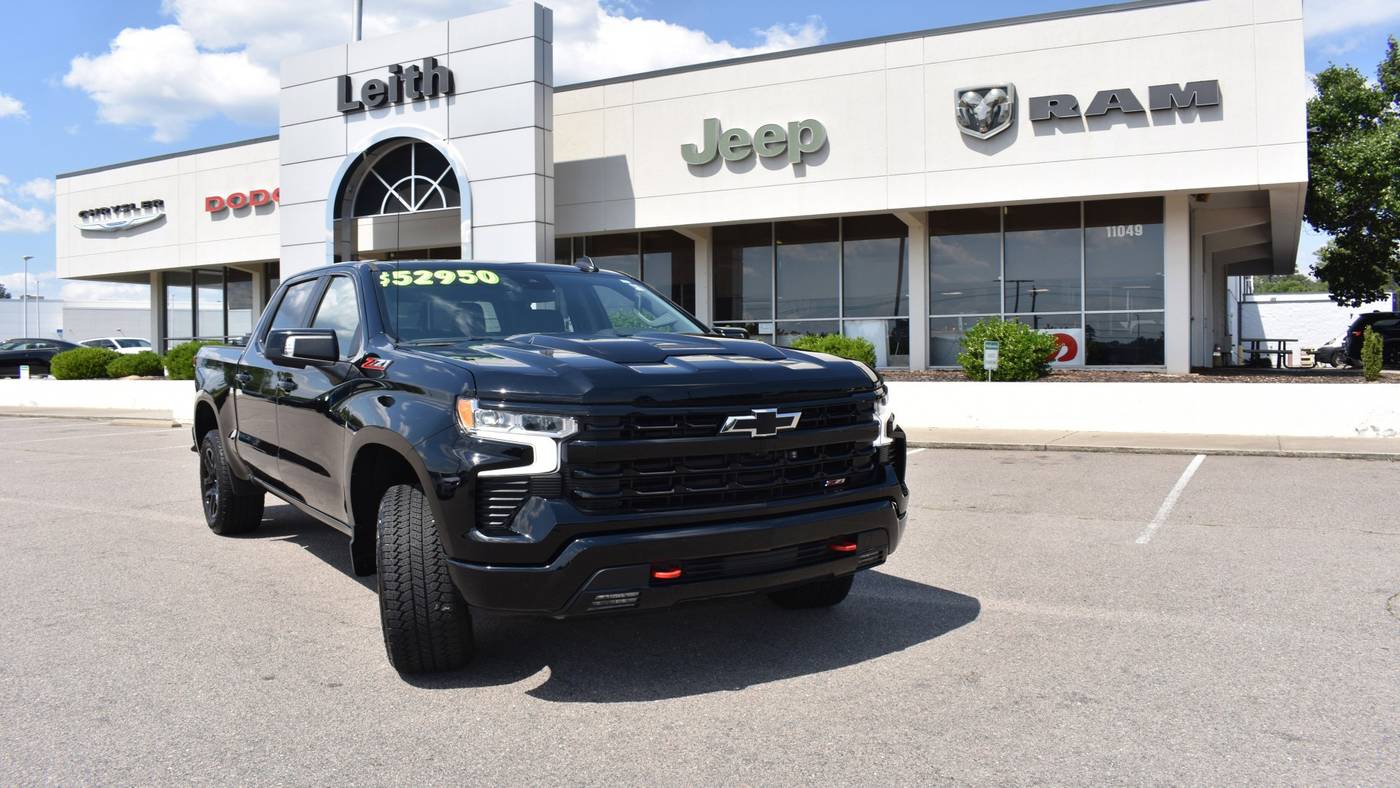 2023 Chevrolet Silverado 1500 LT Trail Boss — Pickup Truck — 13,028 mi — Aberdeen, NC