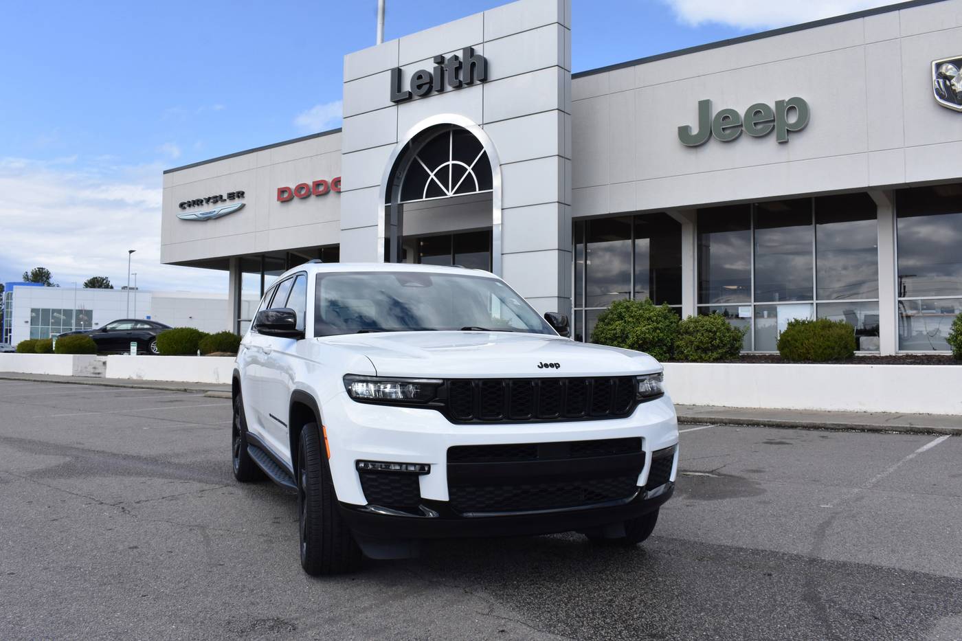 2023 Jeep Grand Cherokee Limited — SUV — 28,517 mi — Aberdeen, NC