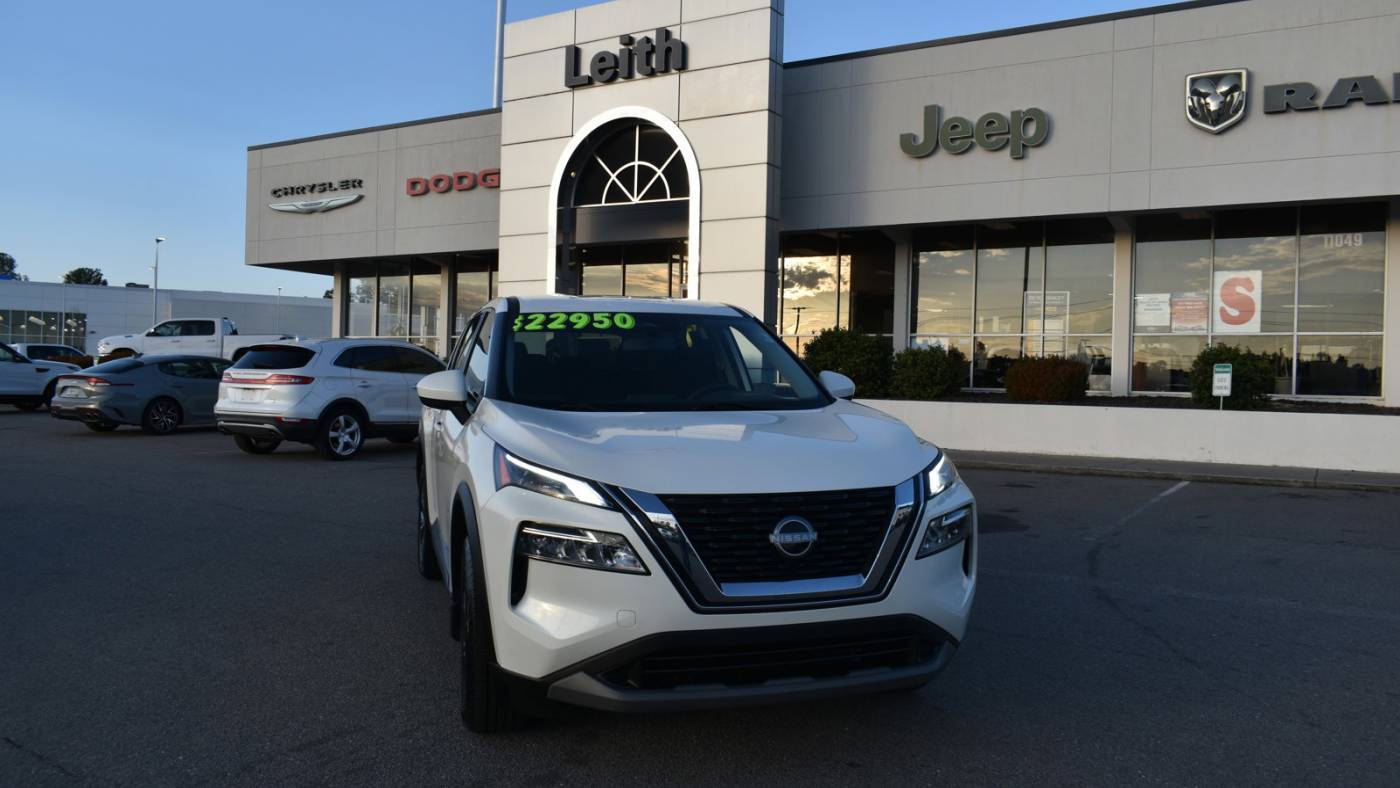 2023 Nissan Rogue SV — SUV — 51,441 mi — Aberdeen, NC